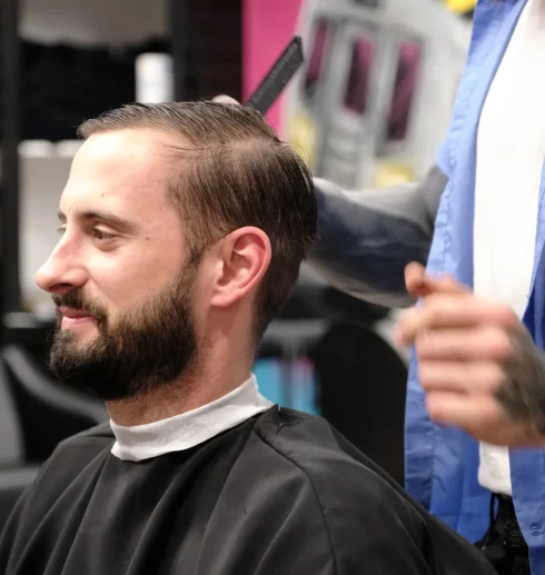 Coupe homme réalisée chez 04 ST BARBER Béziers